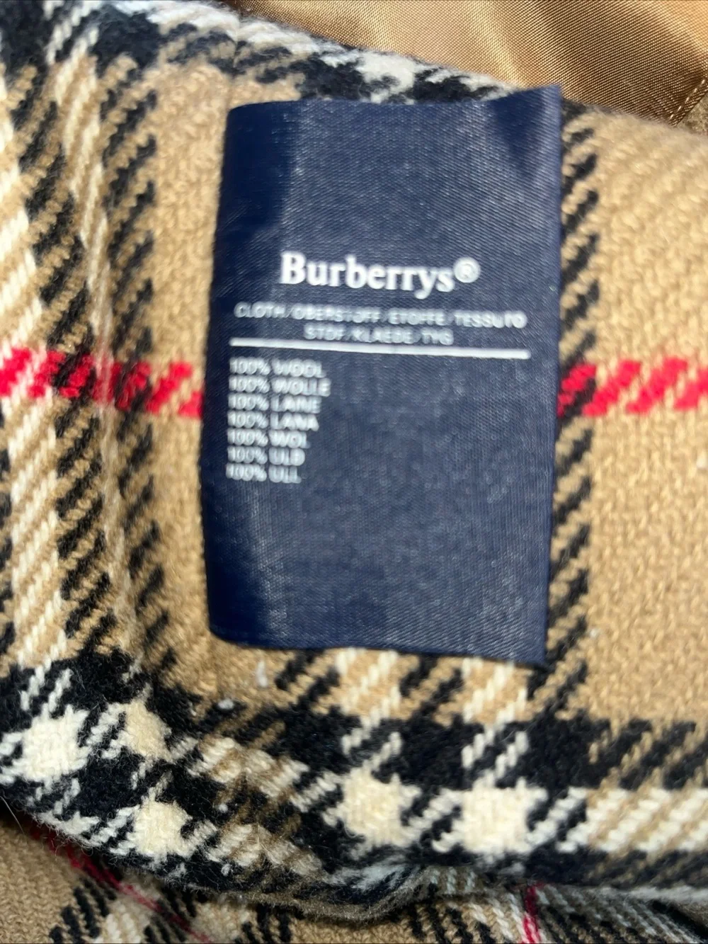 Burberry Classic Double-Breasted Trench Coat - Tan size large - Picture 12 of 13